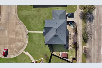 745 Woodridge Drive, DeSoto, TX 75115 - Photo 29