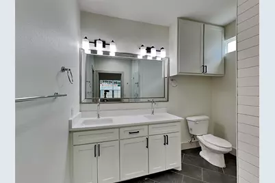 1023 N Madison Avenue, Dallas, TX 75208 - Photo 9