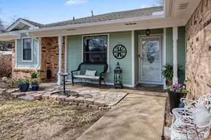 7449 Timberhill Dr, North Richland Hills, TX 76182 - Photo 1