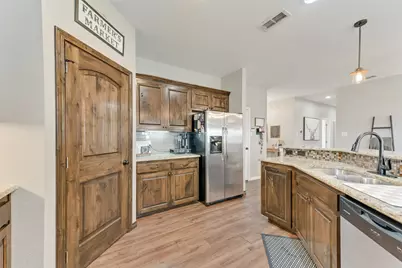 120 Horseshoe Lake Drive, Edgewood, TX 75117 - Photo 13