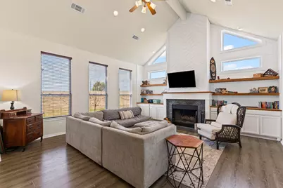 788 W Canyon Creek Lane, Weatherford, TX 76087 - Photo 9