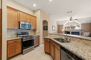 9708 Grandview Dr, Denton, TX 76207 - Photo 15