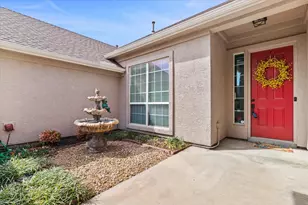 9708 Grandview Dr, Denton, TX 76207 - Photo 3