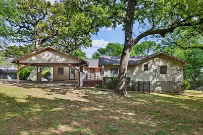 102 Summerall Drive, Mabank, TX 75156 - Photo 1
