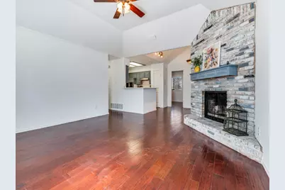 4905 Arborgate Drive, Arlington, TX 76017 - Photo 5