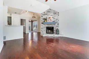 4905 Arborgate Dr, Arlington, TX 76017 - Photo 3