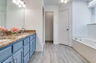 4905 Arborgate Dr, Arlington, TX 76017 - Photo 17