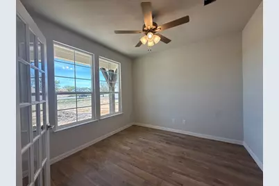 156 Oak Grove Way, Springtown, TX 76082 - Photo 5