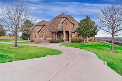 1215 Meredith Creek Lane, Fort Worth, TX 76179 - Photo 1