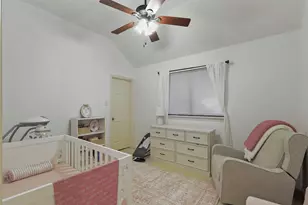 1056 Kaylie St, Grand Prairie, TX 75052 - Photo 21