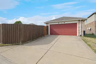 1328 Marvin Gardens, Lancaster, TX 75134 - Photo 25