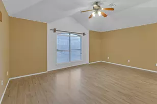 202 Matlock Meadow Dr, Arlington, TX 76002 - Photo 19