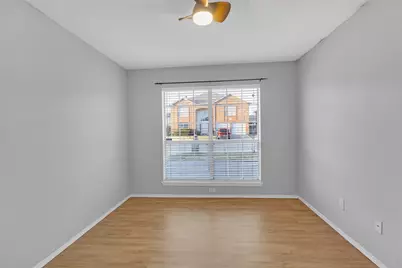 202 Matlock Meadow Drive, Arlington, TX 76002 - Photo 15