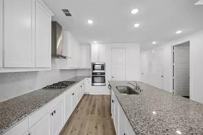 3716 Blue Stream Drive, Little Elm, TX 75068 - Photo 7