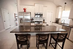 8224 Catclaw Pr, Godley, TX 76044 - Photo 7