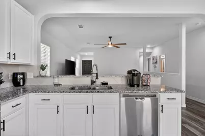 1706 Jude Drive, Ennis, TX 75119 - Photo 15