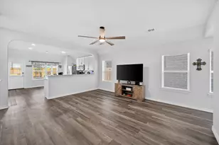 1706 Jude Dr, Ennis, TX 75119 - Photo 5