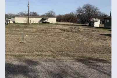 5431 Arrowhead Drive, Granbury, TX 76048 - Photo 1