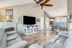 1013 Waterford Dr, Waxahachie, TX 75167 - Photo 5