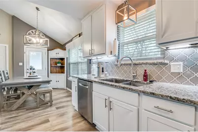 1013 Waterford Drive, Waxahachie, TX 75167 - Photo 9