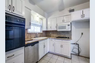 400 Vernet Street, Richardson, TX 75080 - Photo 13