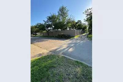 400 Vernet Street, Richardson, TX 75080 - Photo 5