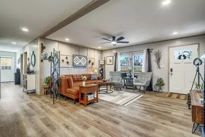 344 Hometown Way, Springtown, TX 76082 - Photo 3