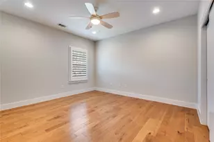 661 Bishop Heights Ln, Dallas, TX 75208 - Photo 25