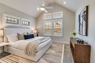 661 Bishop Heights Ln, Dallas, TX 75208 - Photo 13