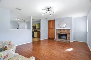 521 Oriel Cir, Crowley, TX 76036 - Photo 5