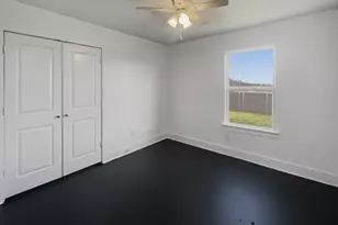 109 James Ct, Decatur, TX 76234 - Photo 11