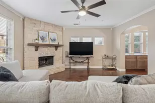 2300 Holder Dr, Euless, TX 76039 - Photo 15