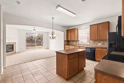 713 Dickerson Lane, Mansfield, TX 76063 - Photo 13