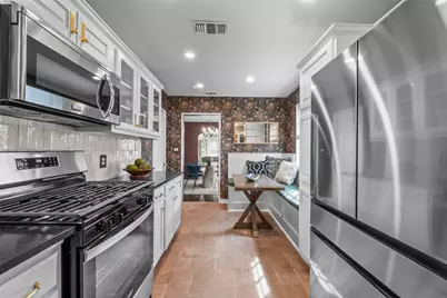 6117 Martel Avenue, Dallas, TX 75214 - Photo 11