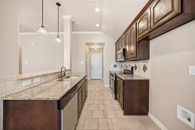 205 Commonwealth Circle, Waxahachie, TX 75165 - Photo 11