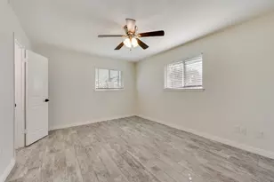 1725 Acosta St, Grand Prairie, TX 75051 - Photo 11