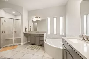 1015 Mountain Laurel Dr, Euless, TX 76039 - Photo 15