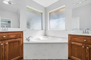 693 McLaughlin Rd, Woodway, TX 76712 - Photo 21