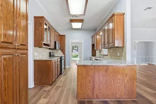 693 McLaughlin Rd, Woodway, TX 76712 - Photo 13