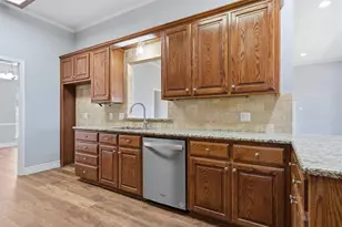 693 McLaughlin Rd, Woodway, TX 76712 - Photo 11