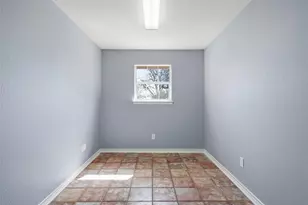 693 McLaughlin Rd, Woodway, TX 76712 - Photo 17