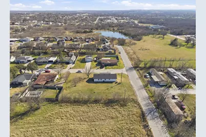 1001 Newby Avenue, Bridgeport, TX 76426 - Photo 31