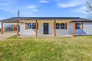 1001 Newby Ave, Bridgeport, TX 76426 - Photo 1