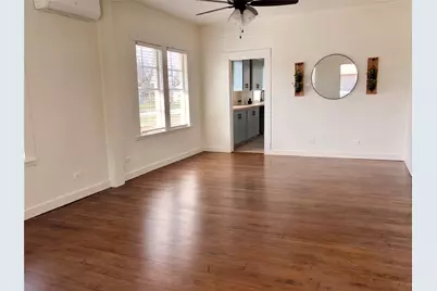 300 E Plummer Street, Eastland, TX 76448 - Photo 3