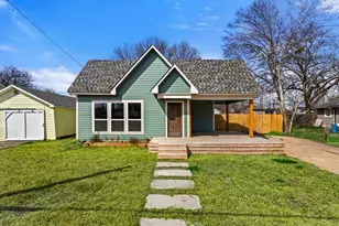 405 E 9th St, Kemp, TX 75143 - Photo 1