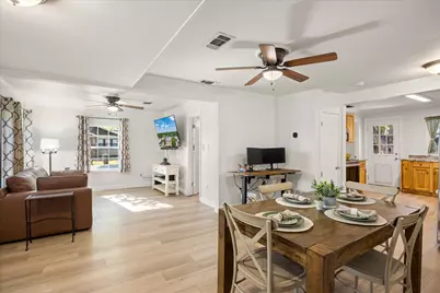 310 W 6th Street, Tolar, TX 76476 - Photo 9