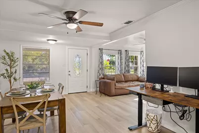 310 W 6th Street, Tolar, TX 76476 - Photo 7