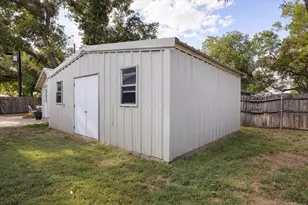 310 W Sixth St, Tolar, TX 76476 - Photo 23