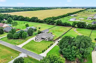 686 Cypress Point Dr, Gunter, TX 75058 - Photo 39