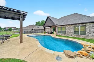 686 Cypress Point Dr, Gunter, TX 75058 - Photo 31